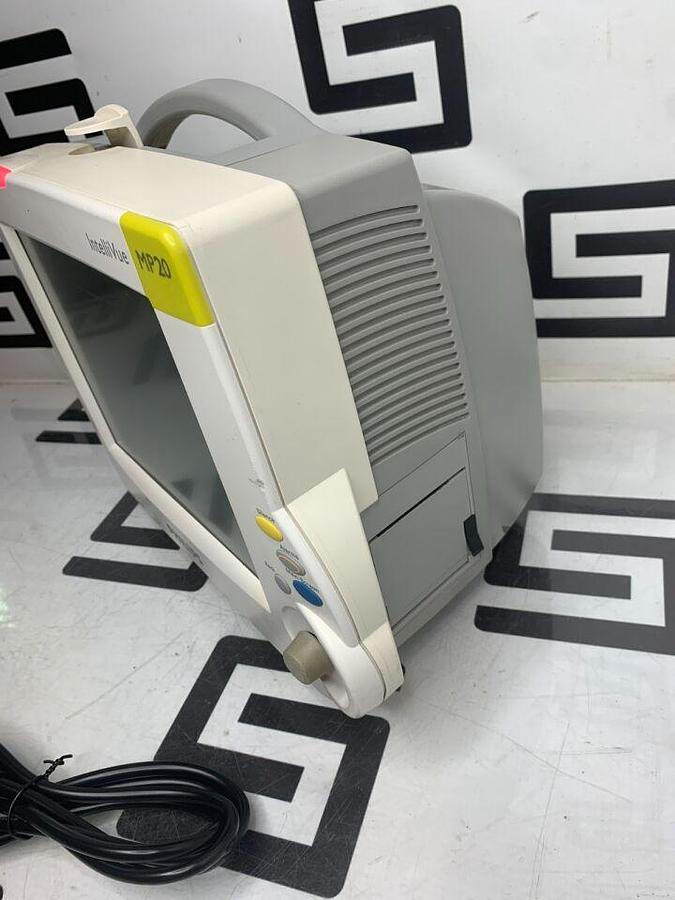 Used PHILIPS HEALTHCARE Intellivue M8001A H10 A04 C01 C15 C20