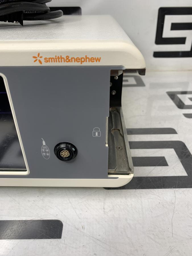 Used Smith & Nephew Dyonics 25 Fluid Management System Control Unit 7211010