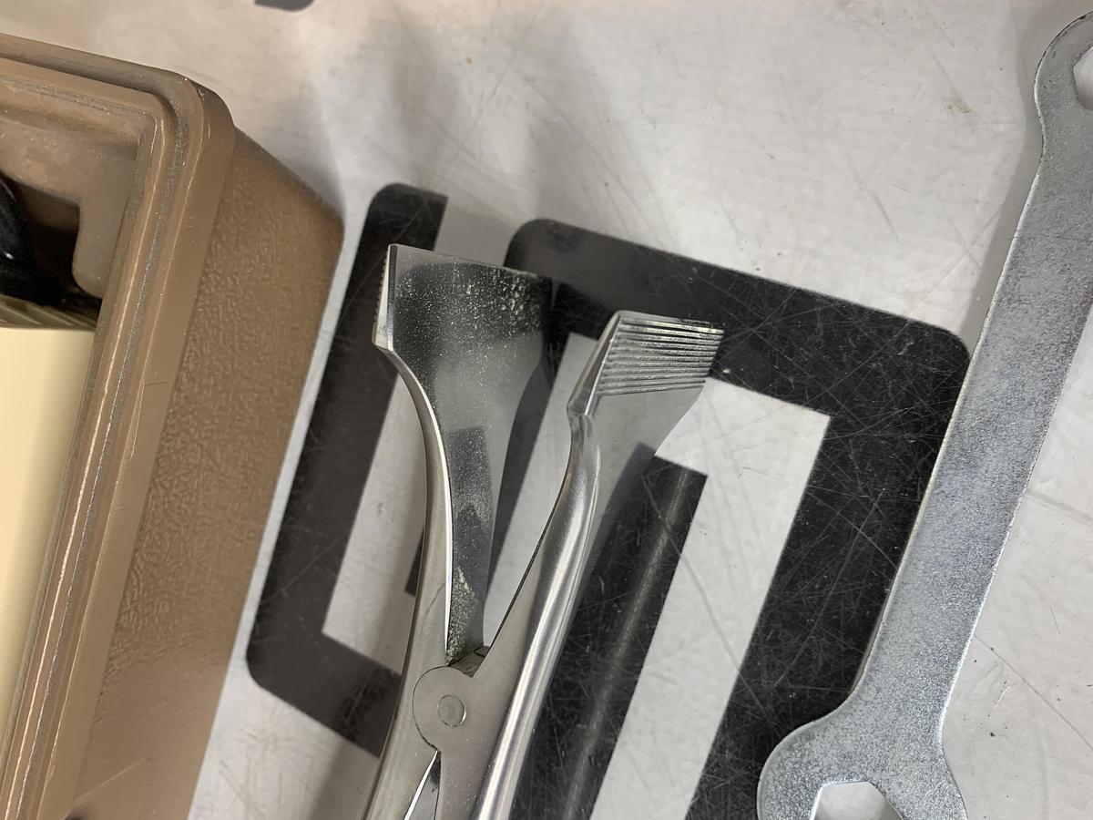 Used Martin Medical Cast Cutter Saw Model 4183-106 / 107 Case Spreader & Blades