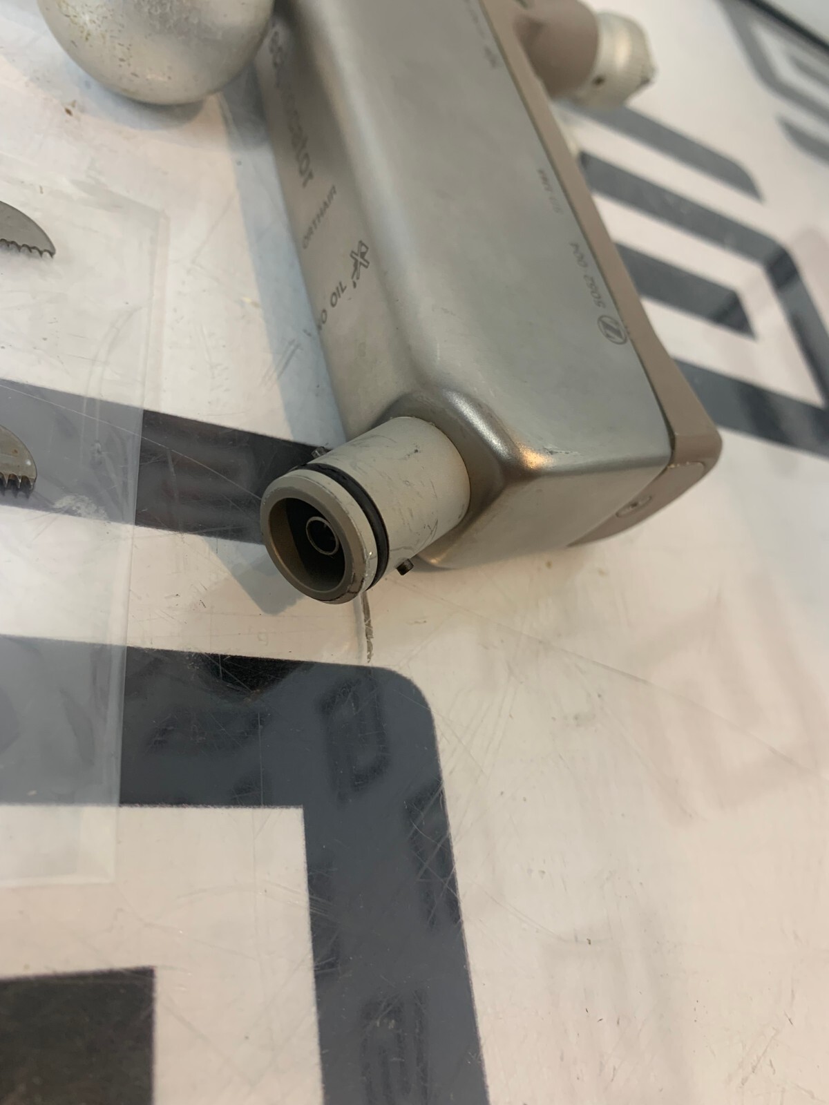 Used Amsco Zimmer Hall 5052-004 Orthopedic Orthair Air Reciprocator Saw & 4 Blades