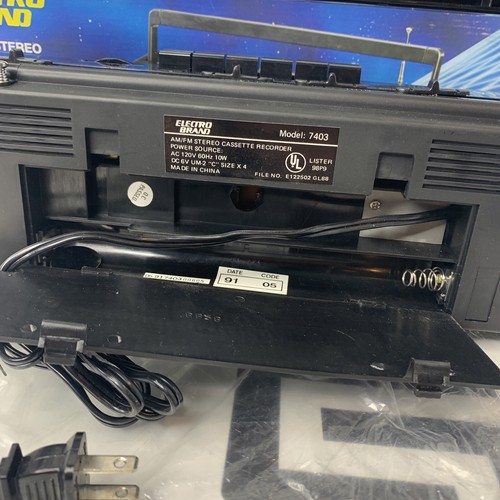 NEW Electro Brand 7403 Stereo AM FM Radio Cassette Recorder AC/DC Battery NIB