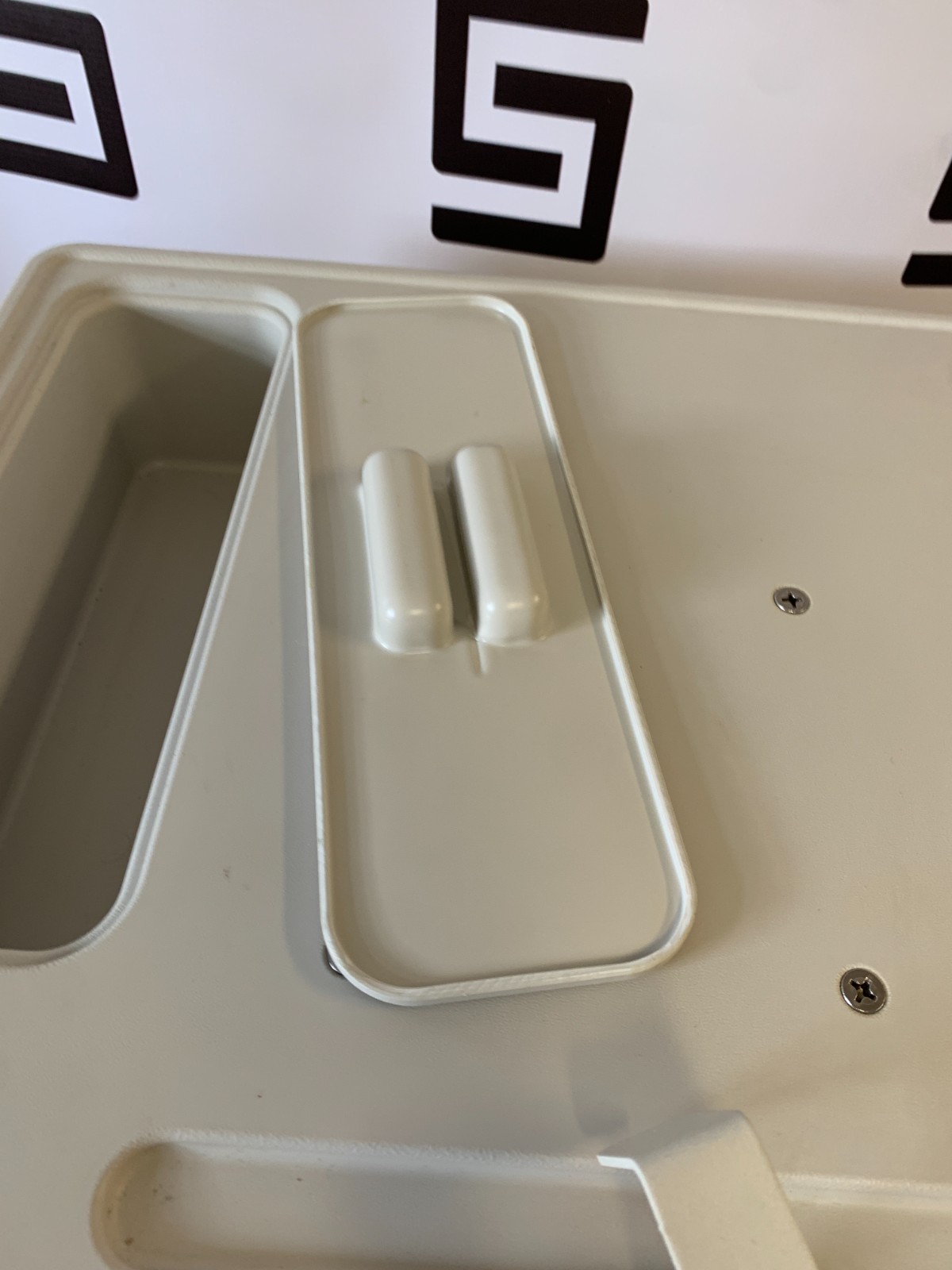 Used Verathon Bladderscan BVI 3000 Mobile Trolley Rolling Cart Stand ROLLS WELL