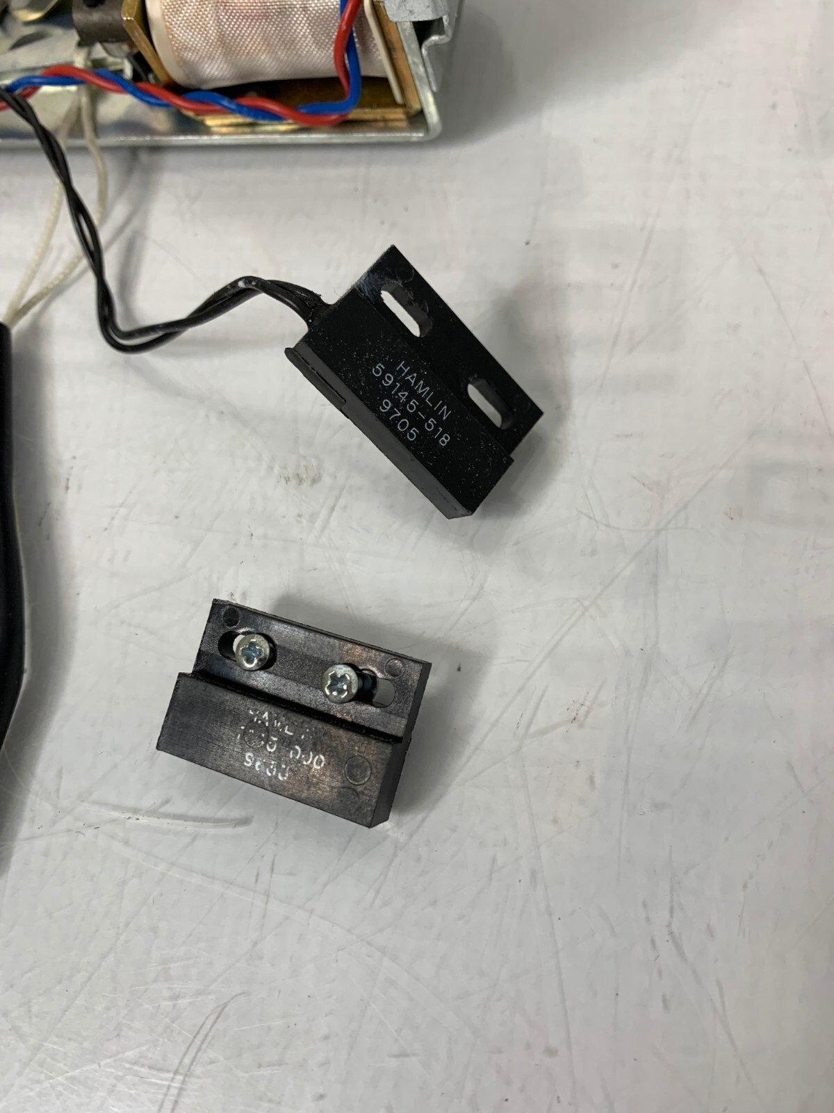 Used Eppendorf 5417R Lid Door Latch Locking Assembly Lock 5417 R  30 Day Warranty