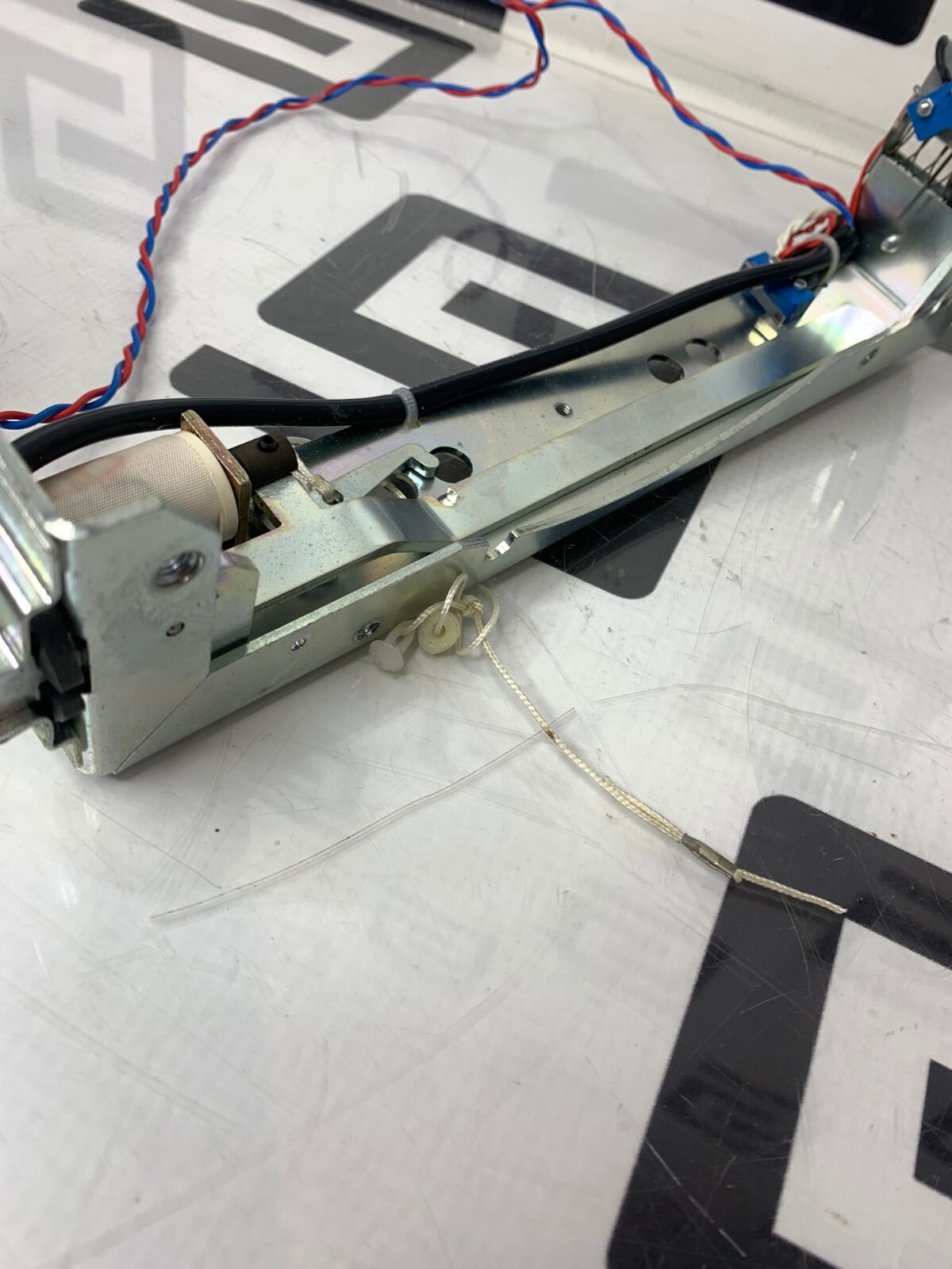 Used Eppendorf 5417C Lid Door Latch Locking Assembly Lock 5417 C  30 Day Warranty