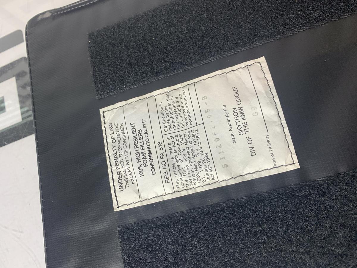 Used Skytron Power Grip Universal Split Leg P/N 4-030-60 Left Support Pad