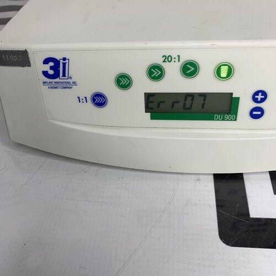 Used 3i. Innovations Biomet  Dental Oral Surgical Drill System DU900