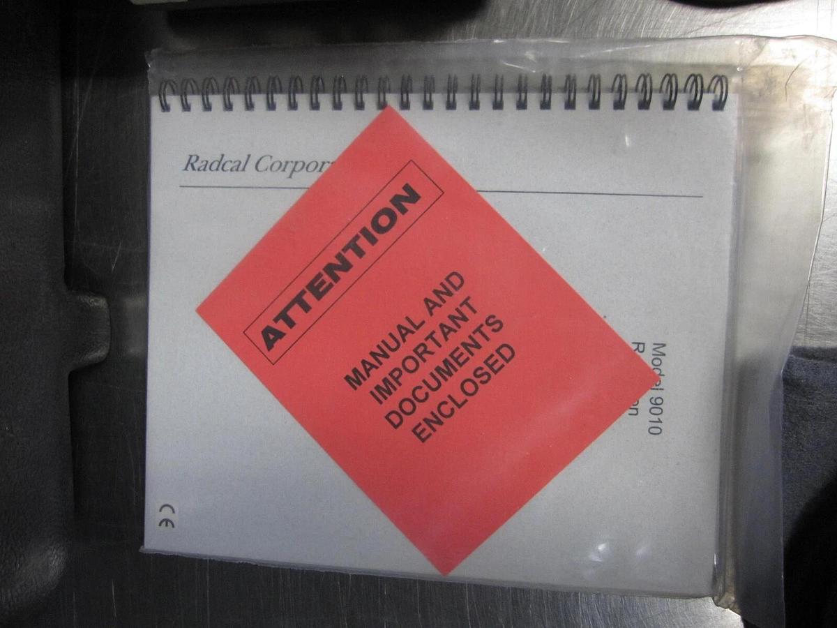 Used RadCal 9010 Radiation Monitor Controller Measurement System Xray 9060 10 x 5 -6M