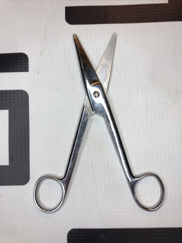 Used V. Mueller XRDZ10 SU 1860 Scissors 30 Day Warranty SU1860