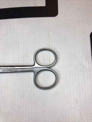 Used V. Mueller XRDO12 SU 1985 Scissors 30 Day Warranty SU1985