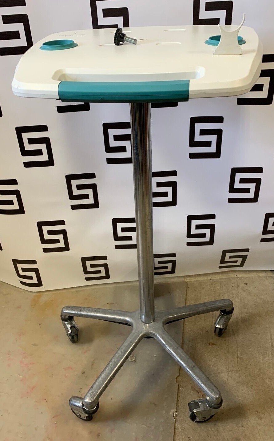 Used Verathon Bladderscan BVI 3000 Mobile Trolley Rolling Cart Stand ROLLS WELL