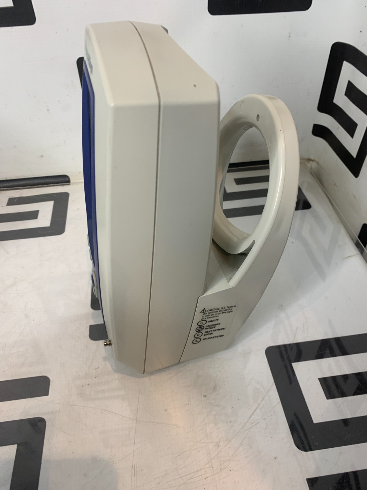 Used Welch Allyn 4200B 42OOB Spot Vital Signs Patient Monitor NIBP BP GOOD BATTERY