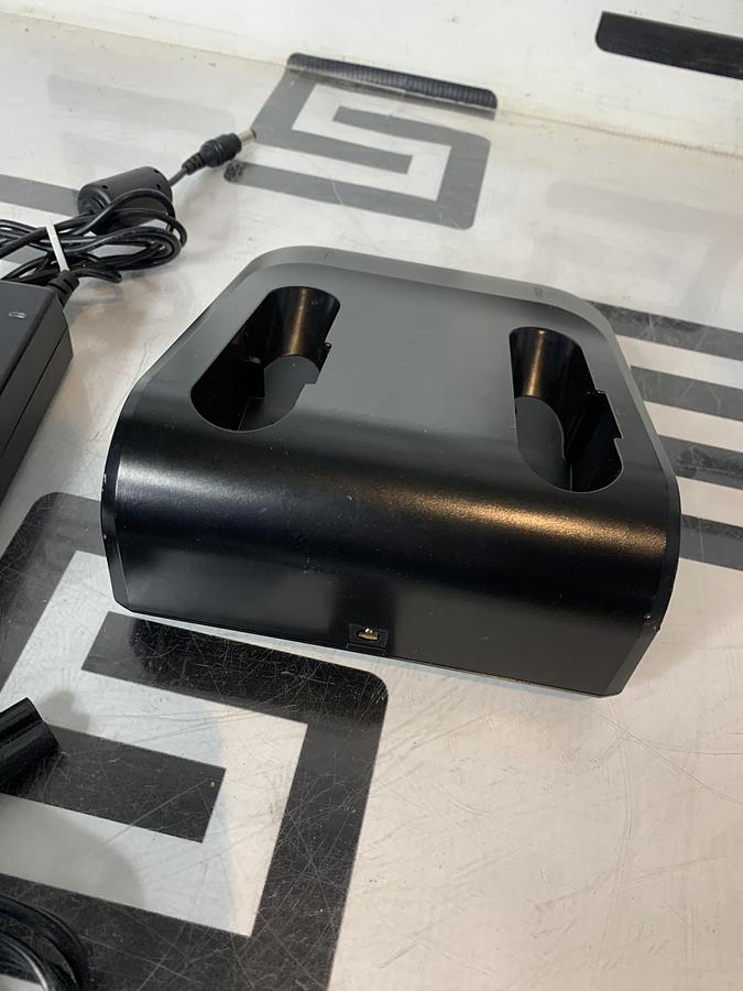 Used Integra REF 90624 LED DUO BATTERY CHARGER Dual w/ Power Supply