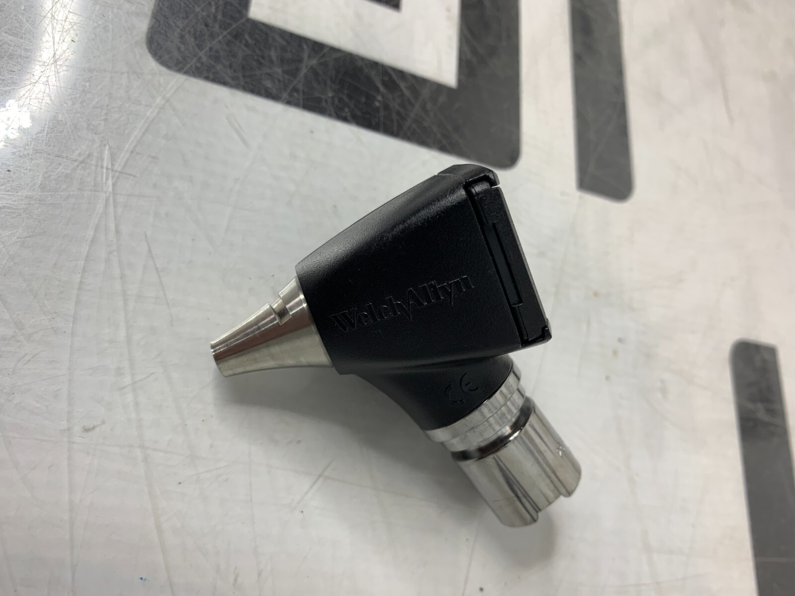 Used Welch Allyn 25020A Diagnostic Otoscope Head 3.5V Bulb Lens Cleaned Tested 25020