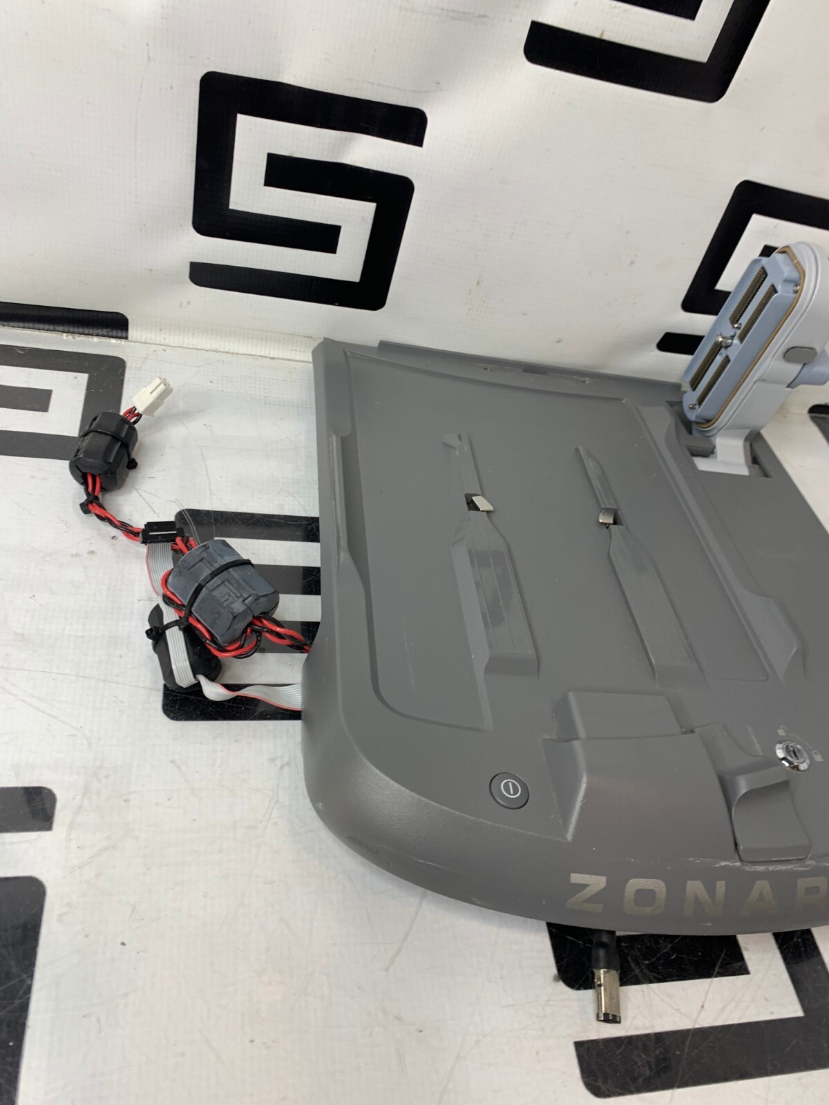 Used Zonare Probe Transducer Connection Assembly Ultrasound Z.One Smart Cart 33326-00