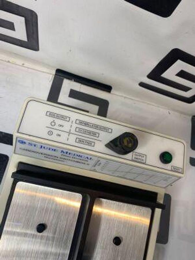 Used ST JUDE Cardioversion Switchbox II 2 REF 401797