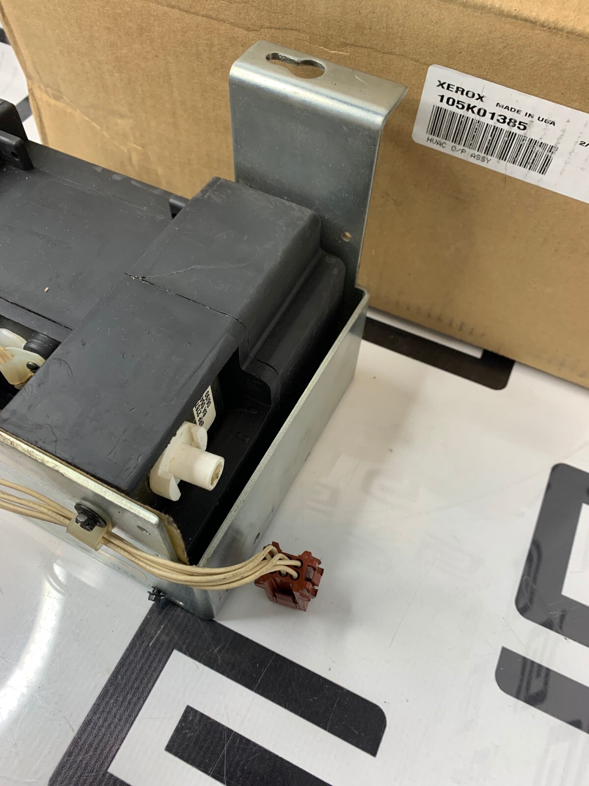 Used Xerox DocuPrint 4635 DocuTech 135 180 105K01385 105K1385 HVAC O/P ASSY Module