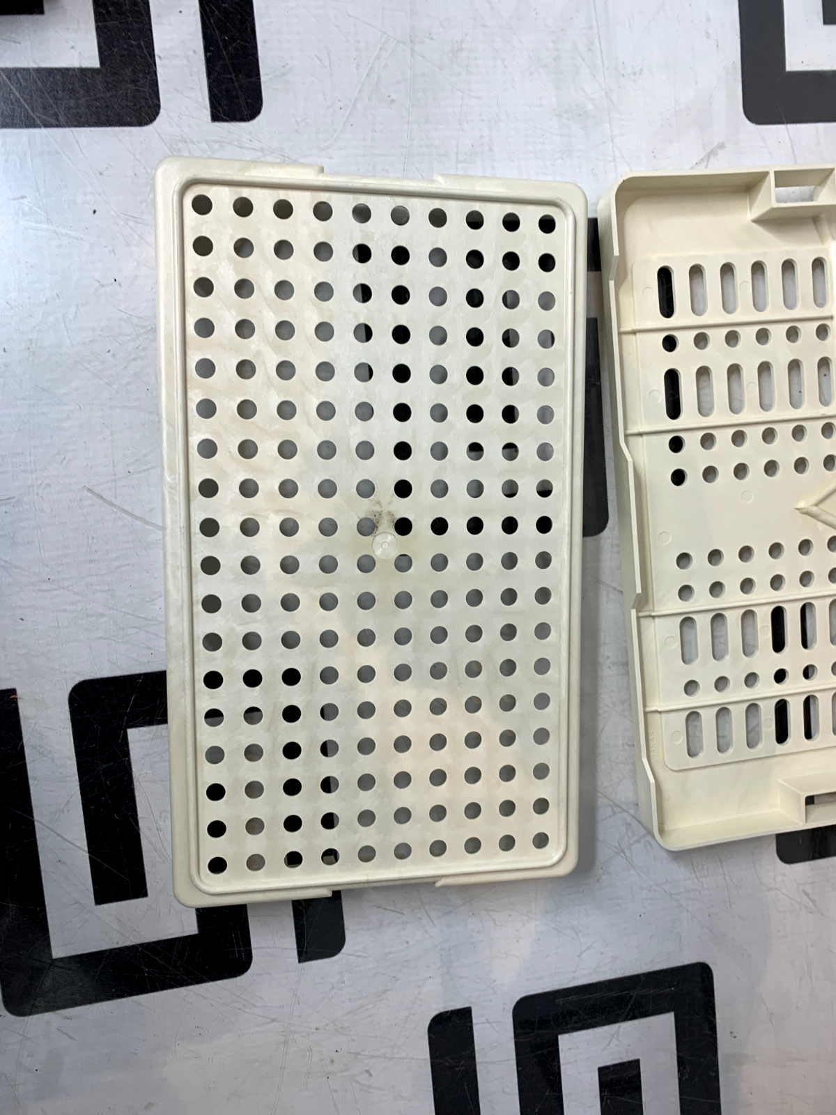 Used ASP  Sterilization Instrument Lid & Tray Container Case 10 x 6 x 1.25"