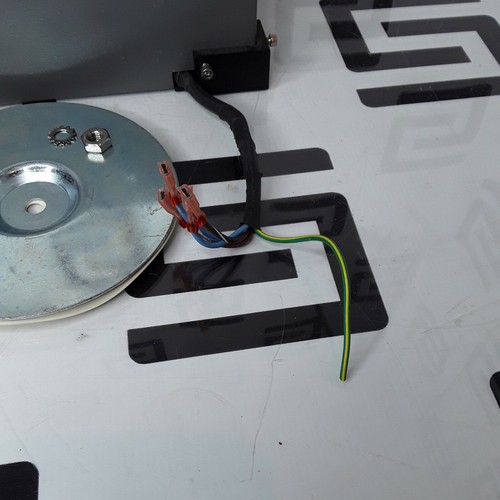 Used Toroid Medical Grade Toroidal Isolation Transformer 910.1201 ZM046196 Enclosure