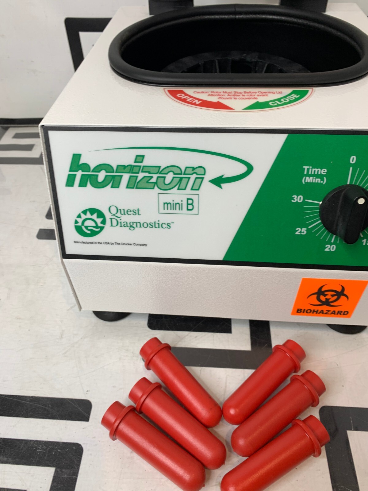 Used Drucker Horizon mini B Centrifuge 642 Horizontal Separation 6 Tubes Model Quest