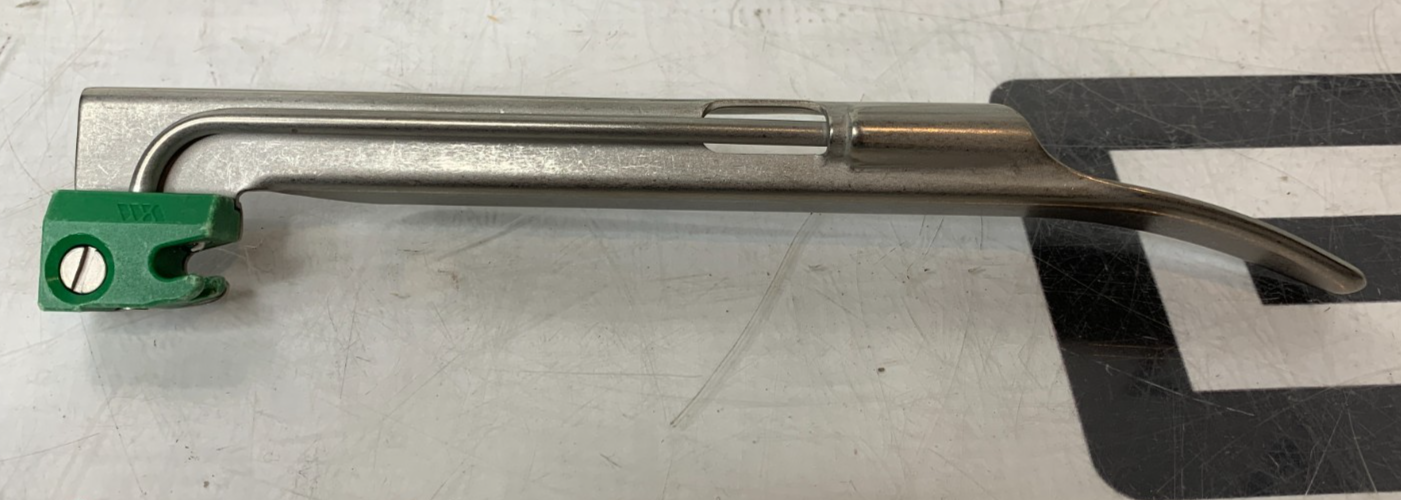 Used Welch Allyn Miller Mil 4 68064  F/O Laryngoscope Blade Fiber Optic