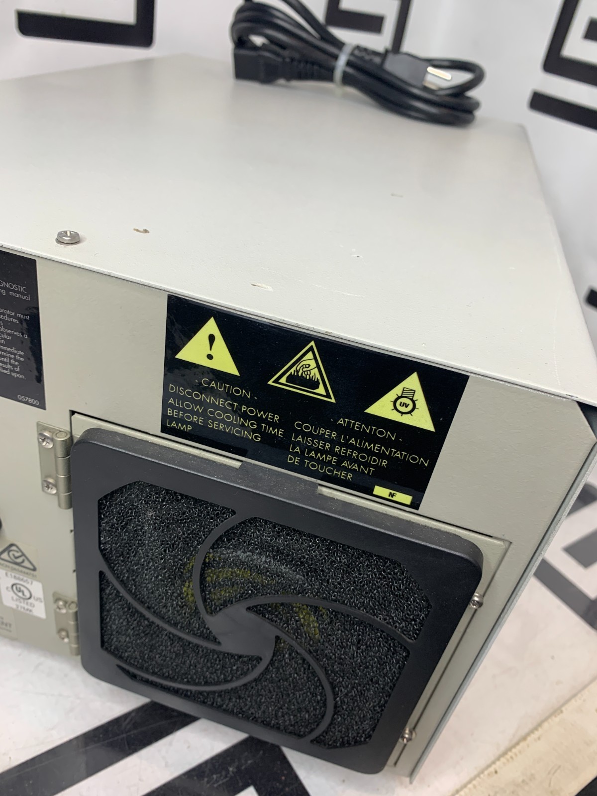 Used Waters 474 Scanning Fluorescence Lab Detector HPLC Chromatography 1.9 Lamp Hours