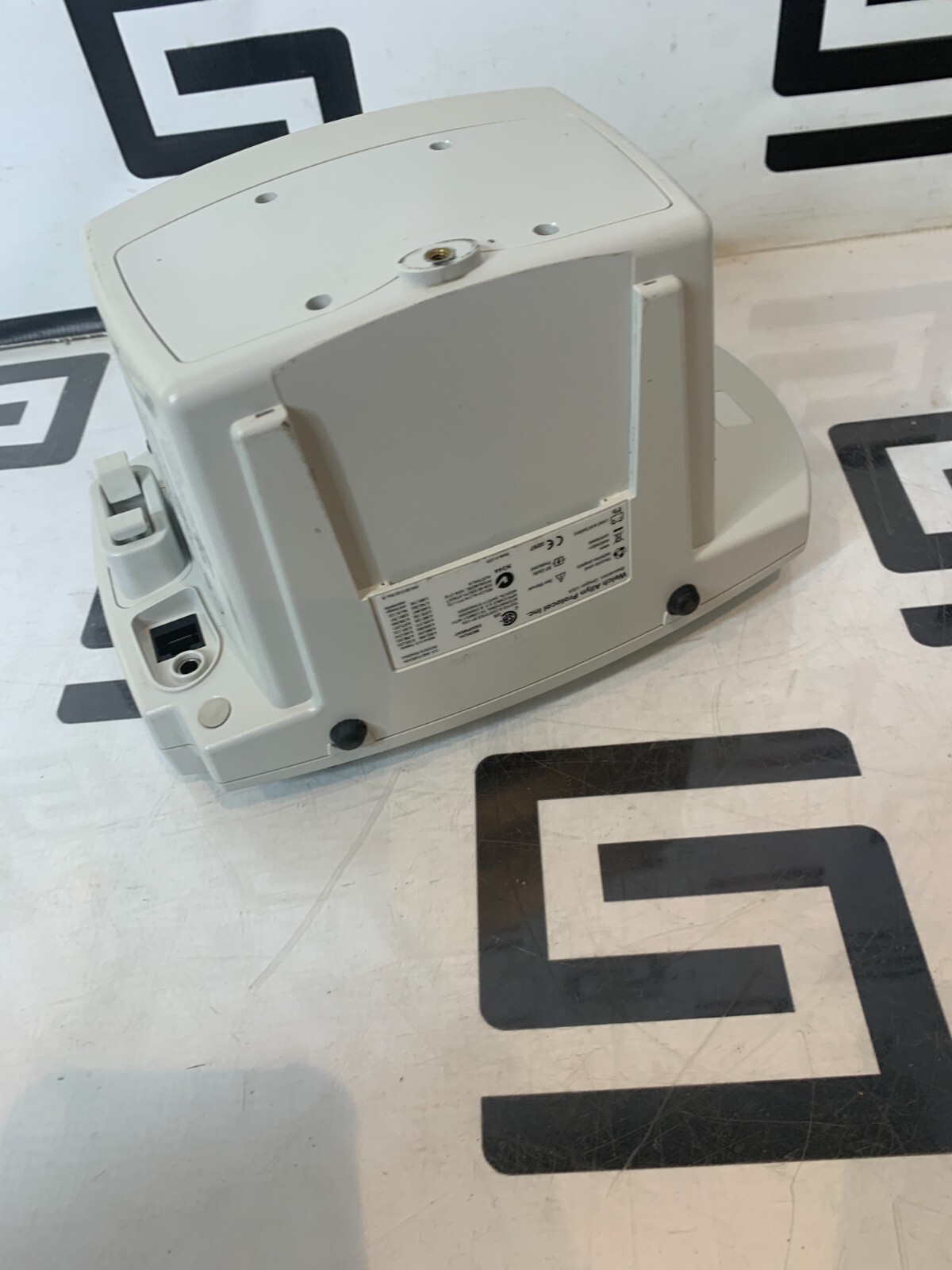 Used Welch Allyn 53N00 Vital Signs Monitor NIBP BP Blood Pressure 300 Series SPO2