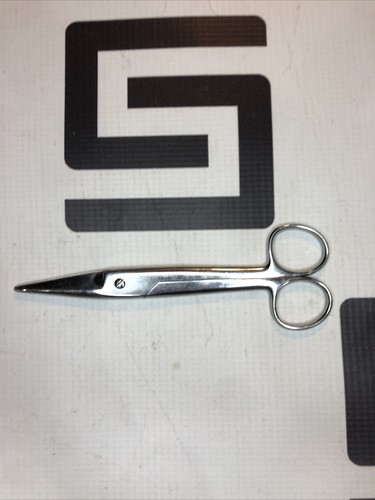 Used V. Mueller XRDZ10 SU1860 Scissors 30 Day Warranty  SU 1860