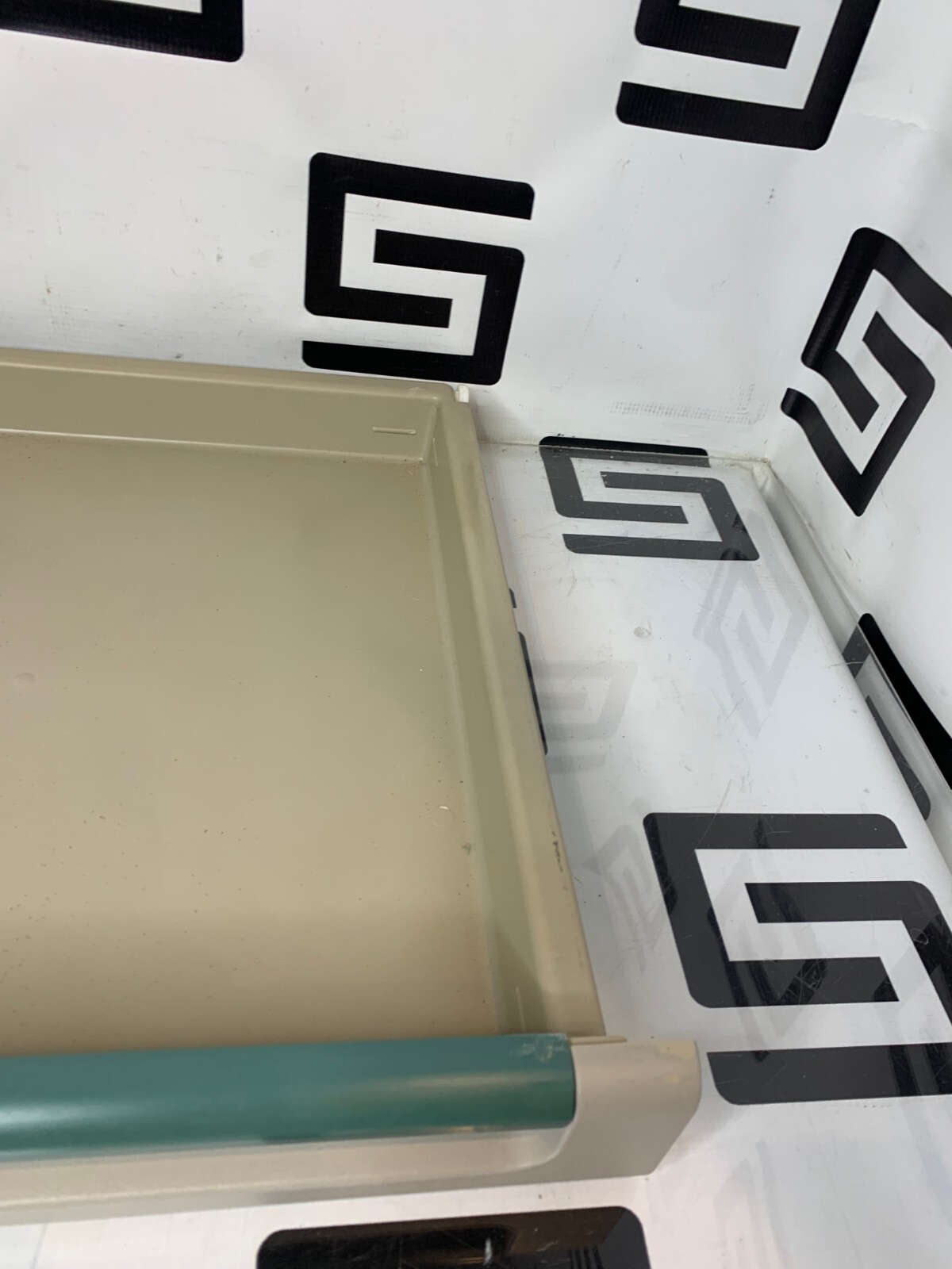 Used Midmark Ritter 002-0302-00 Small Front End Drawer Assembly 404 405 Exam Table