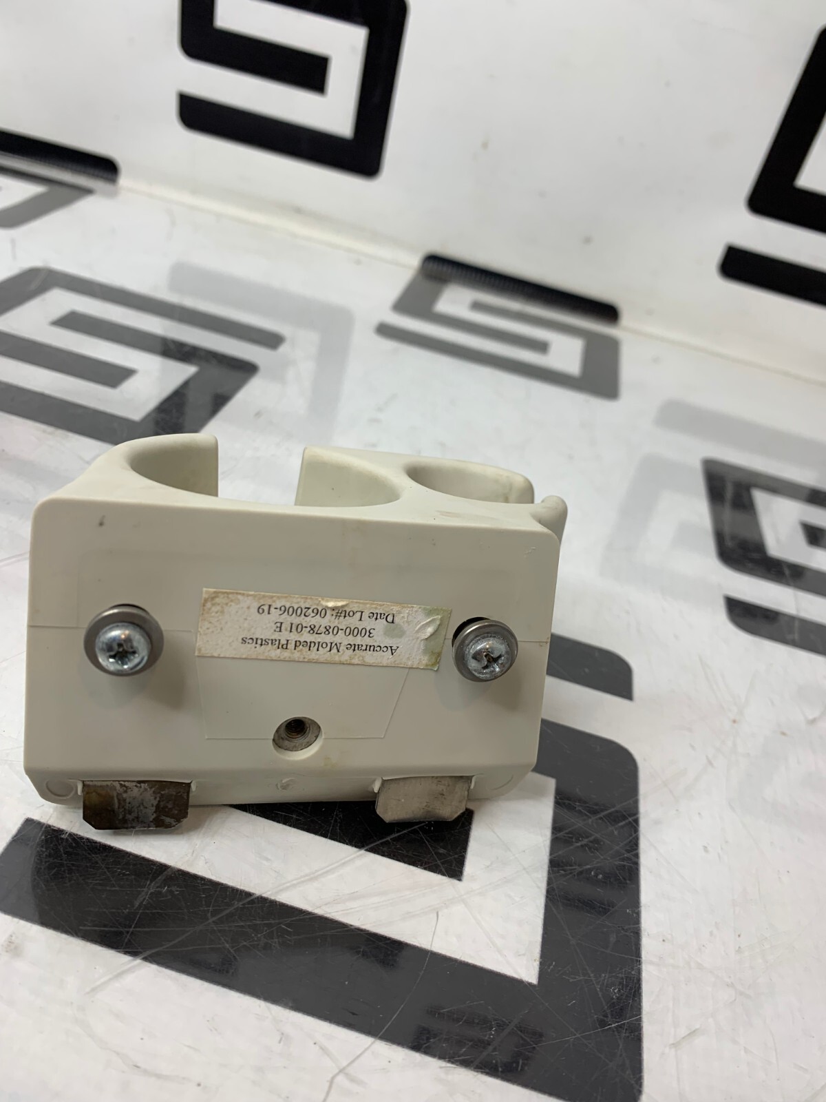 Used PHILIPS IU22 IE33 3000-0878-01 E RIGHT HOLDER CUP  PROBE TRANSDUCER RH R INSERT