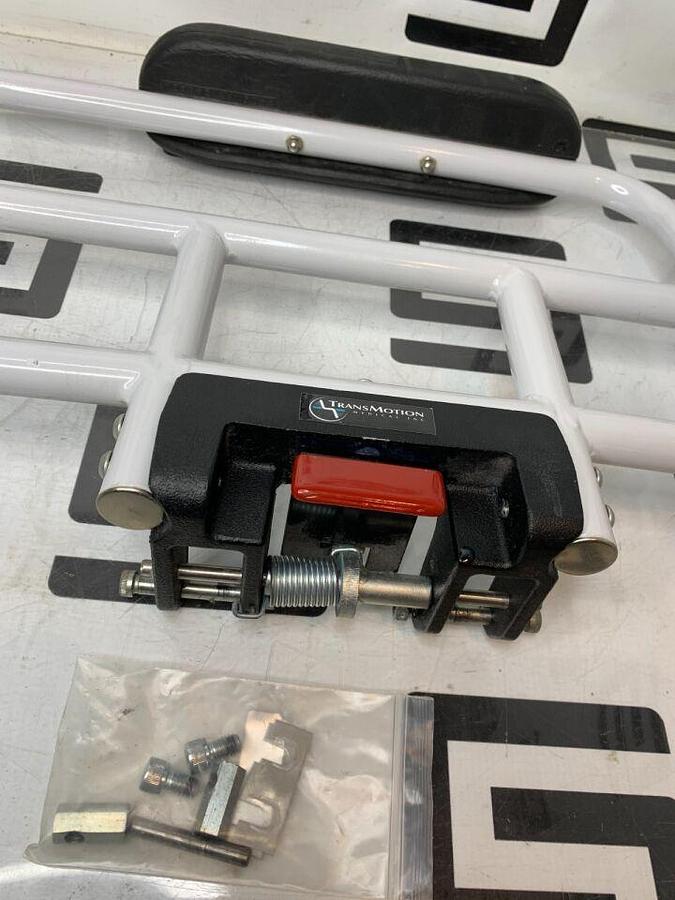 Used Right Side Rail Hinge & Latch Assembly