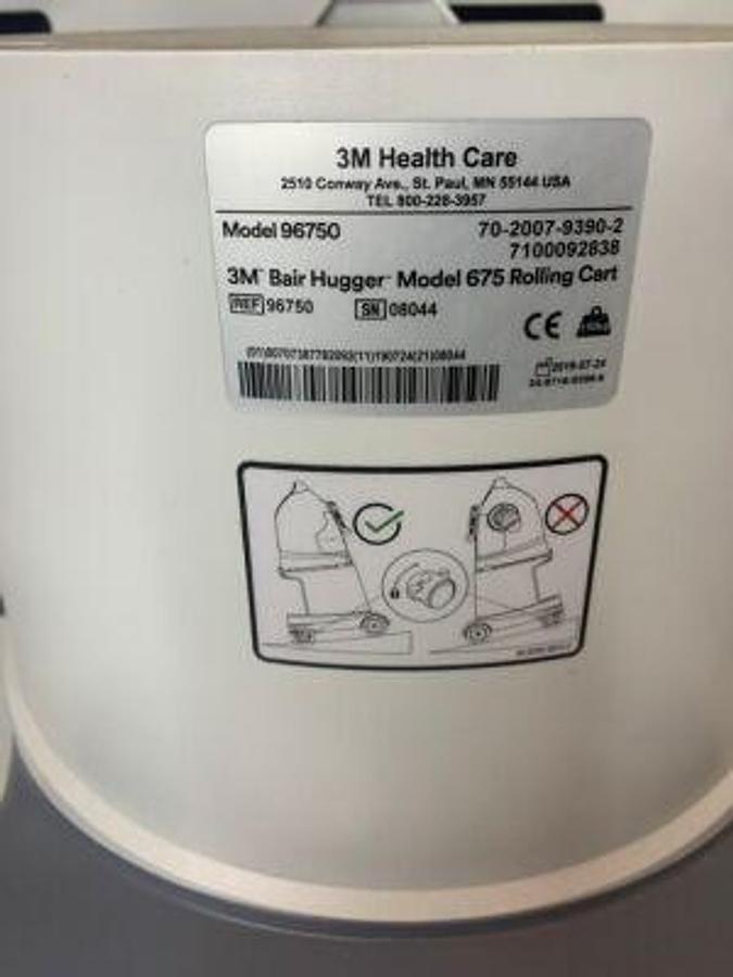 Used BAIR HUGGER 3M  ARIZANT MODEL 675 PATIENT WARMER ROLLING CART REF 96750