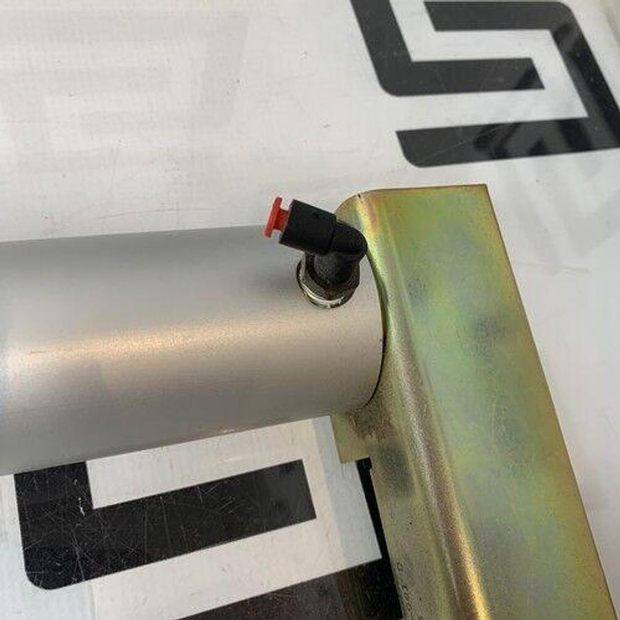 Used PARKER CYLINDER DIVISION 200CPLU16C1100