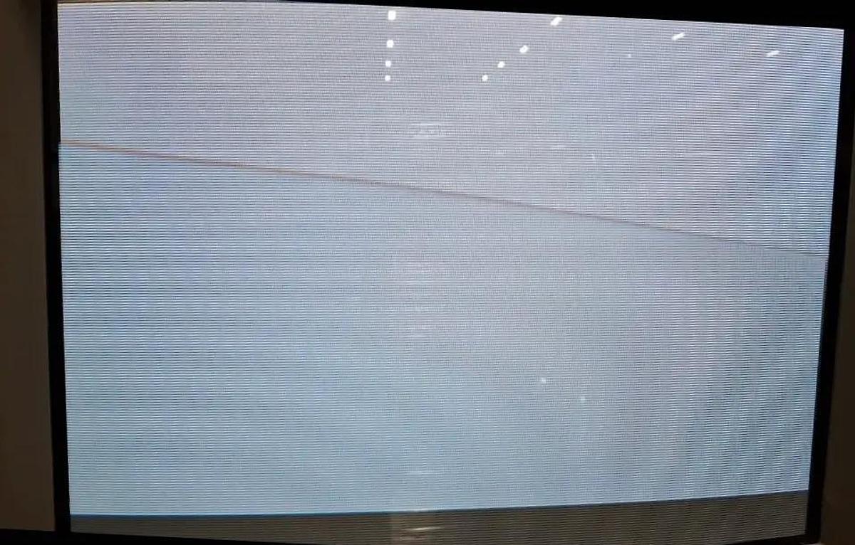 Used Stryker 0240-099-250 S-Video/Composite to HDMI Converter w/ Power Supply & Cables