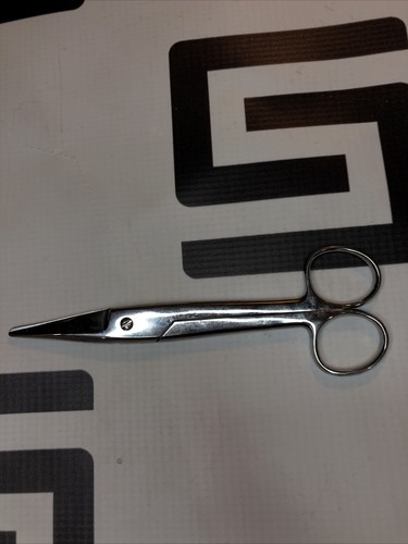 Used V. Mueller XRDX01 SU 1860 Scissors 30 Day Warranty SU1860