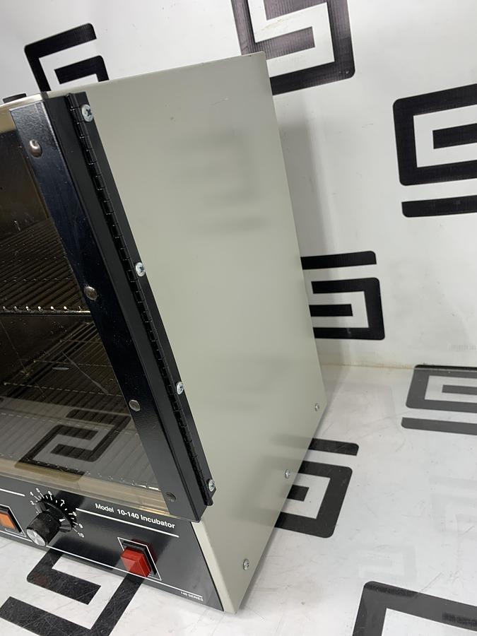 Used QUINCY LAB 10-140 Incubator Analog bemch Top 11"x15"x13" .7 Cu.Ft. 115V Acrylic