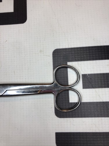 Used Jarit 100-224 Scissors 30 Day Warranty