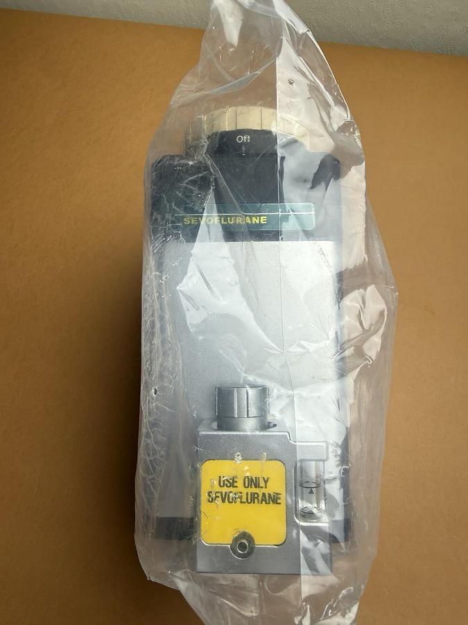 Used Isoflurane Vapor 19.1 Anesthetic Vaporizer
