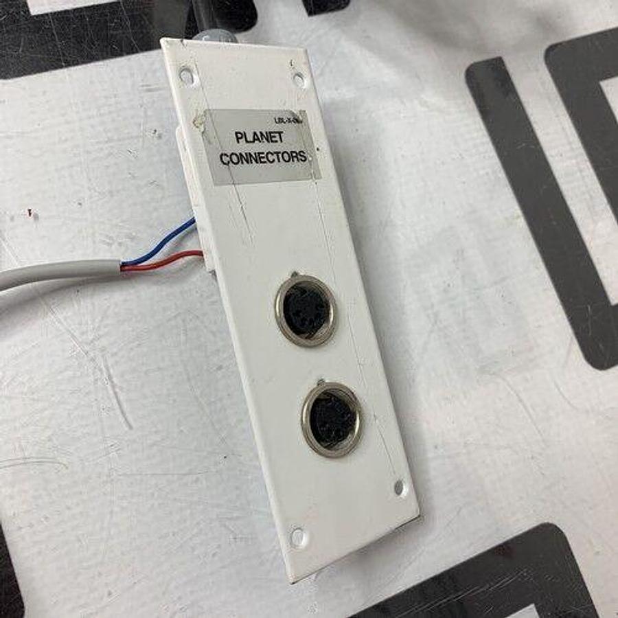 Used PLANET CONNECTORS