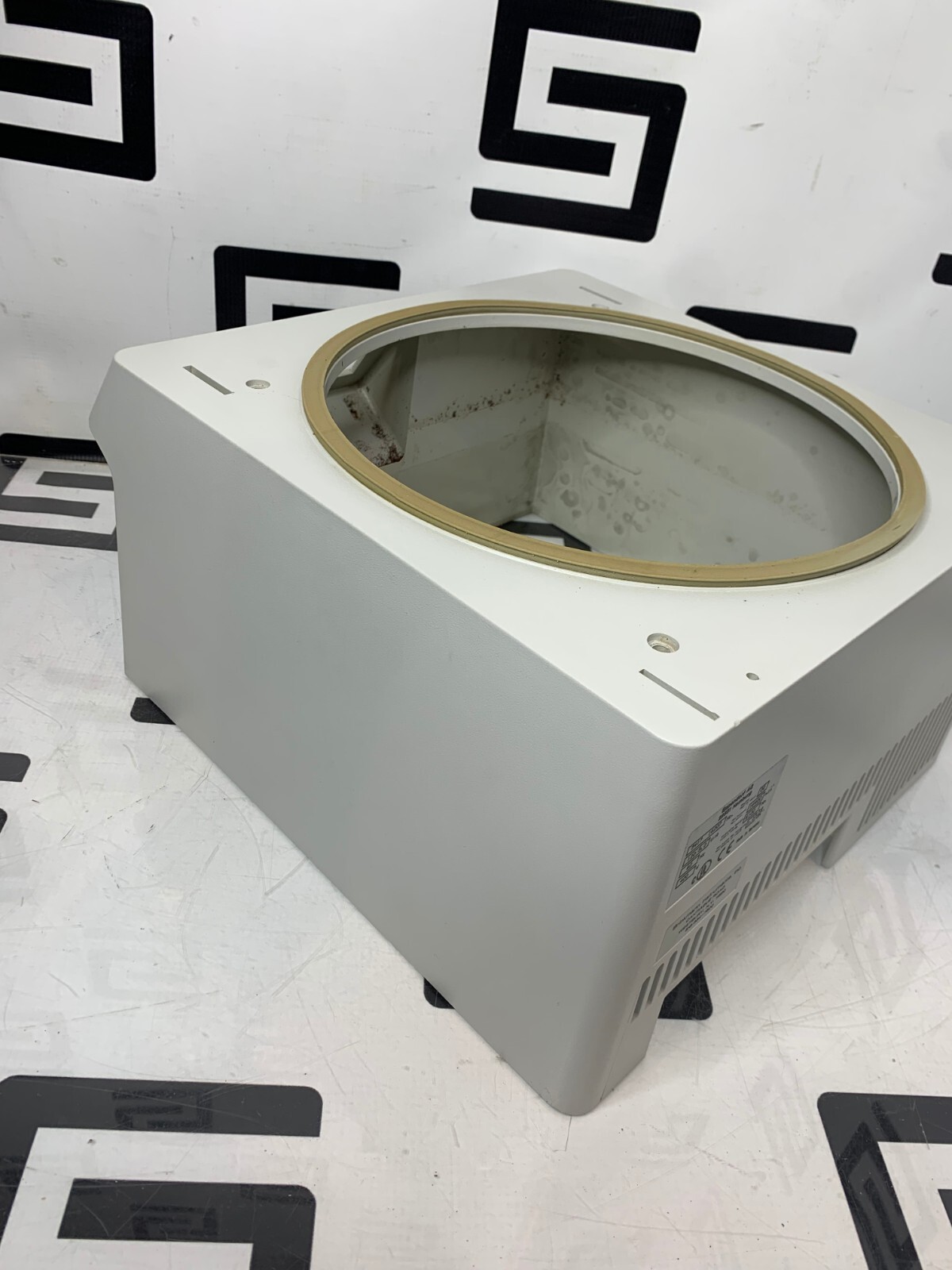 Used Eppendorf 5417C 5417 C Casing Enclosure Housing CENTRIFUGE Warranty