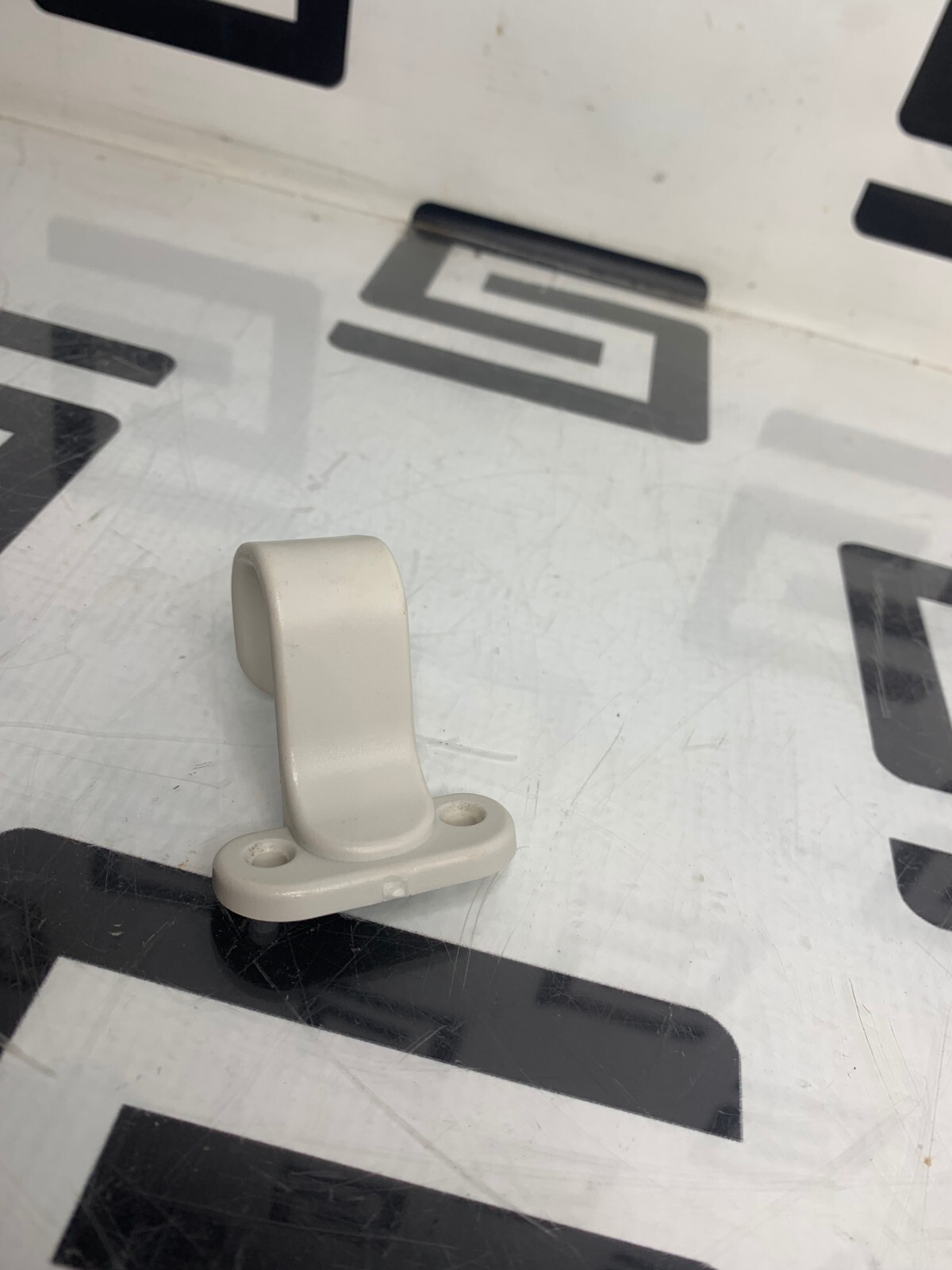 Used PHILIPS IU22 IE33 CART HOOK PROBE HOLDER HANGER