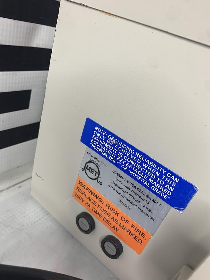 Used Stryker 0240-099-250 S-Video/Composite to HDMI Converter w/ Power Supply & Cables