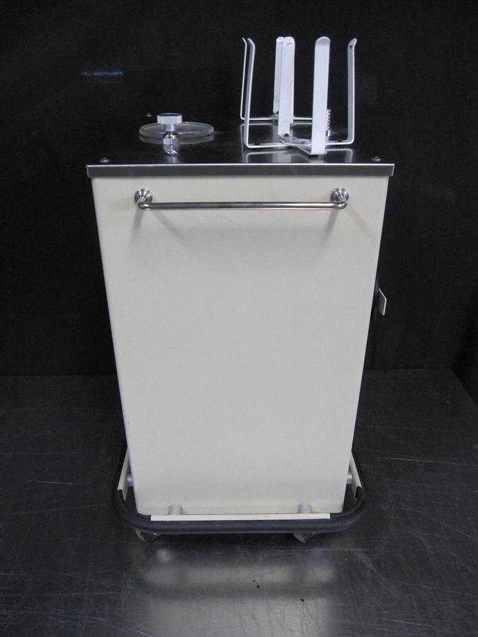 Used Cabot Berkeley SV Synevac System 5 Vacuum Suction Pump