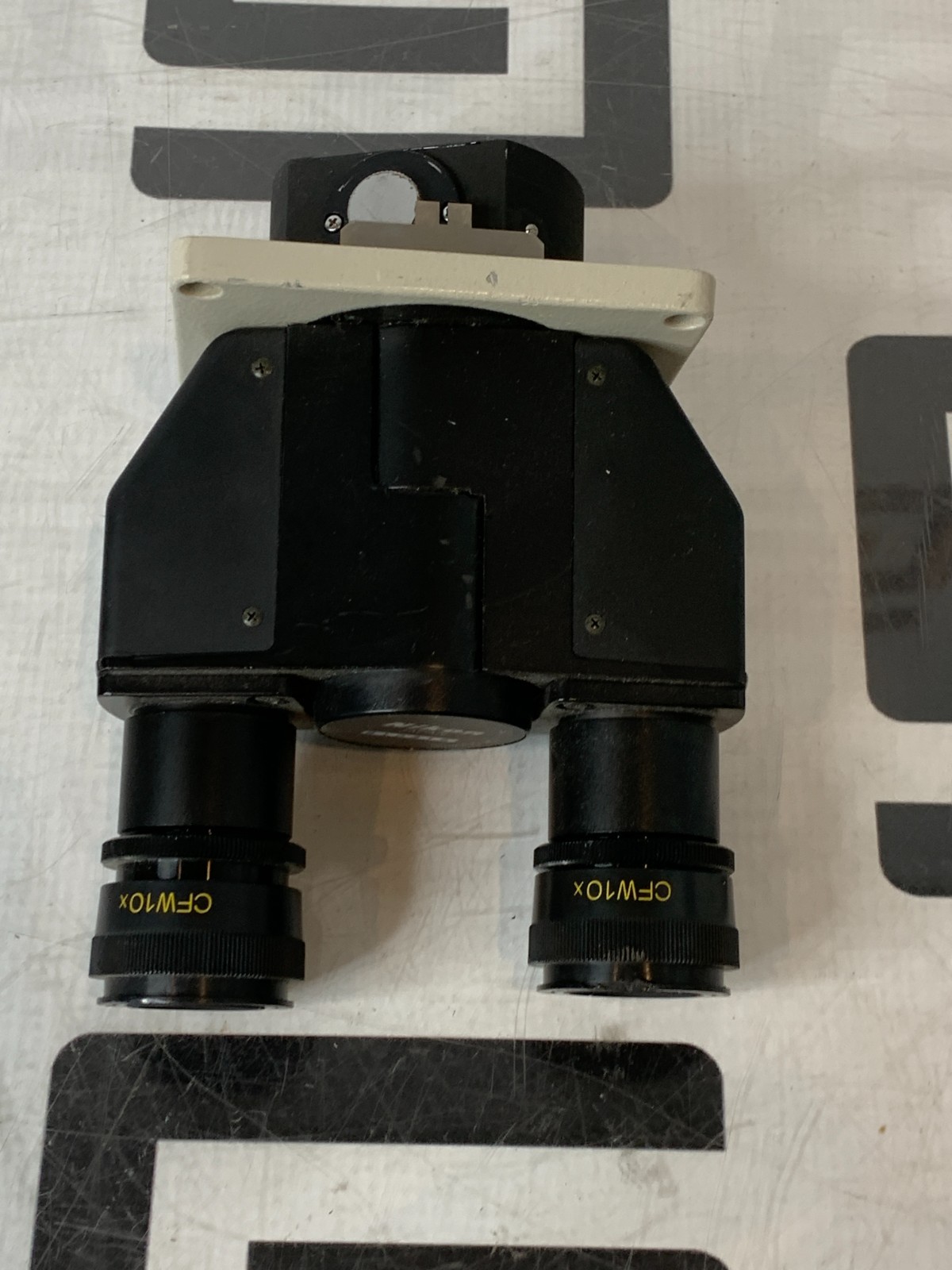 Used Nikon Diaphot Microscope Binocular Tube Head & Eyepieces CFW 10X Headpiece