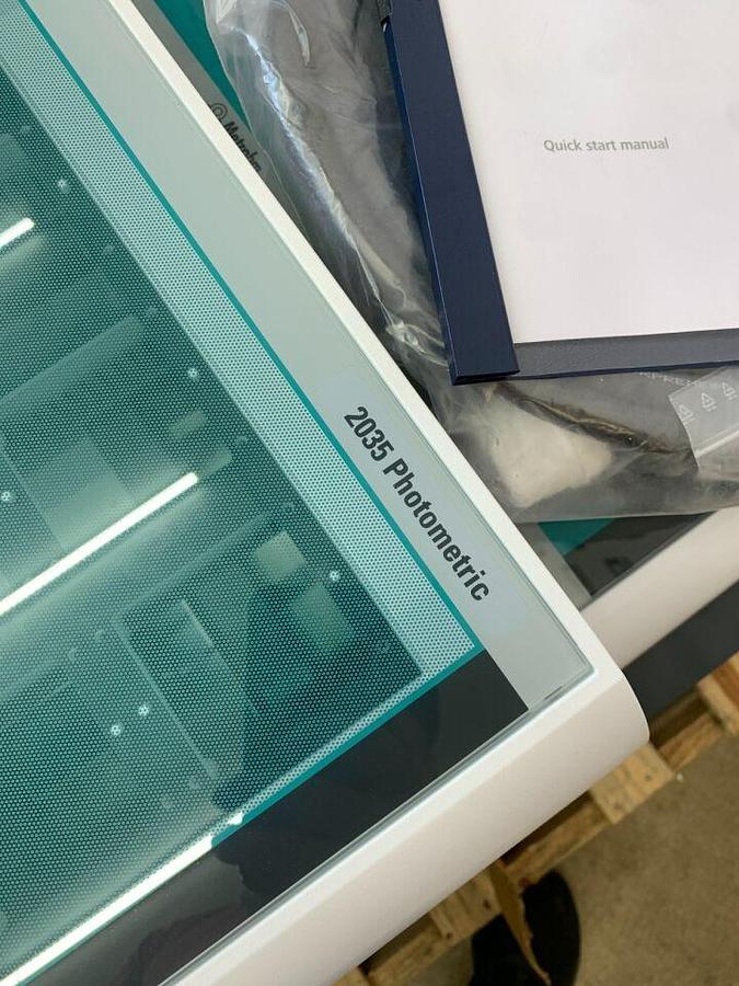 Used 2035 Process Analyzer Versatile Wet Chemical Analysis Photometric