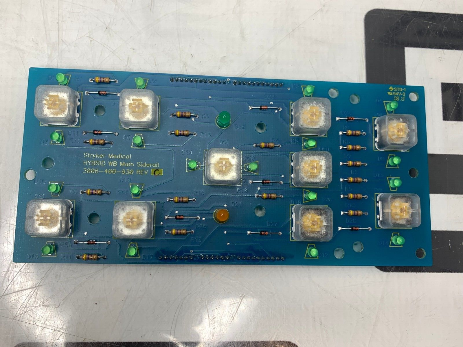 Used Stryker 3005 HYBRID WB Main Outside Siderail Board Buttons Assembly 3006-400-930
