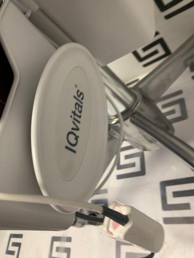Used IQvitals Zone Monitor Rolling Mobile Stand Cart 200360 w/ TAT-5000