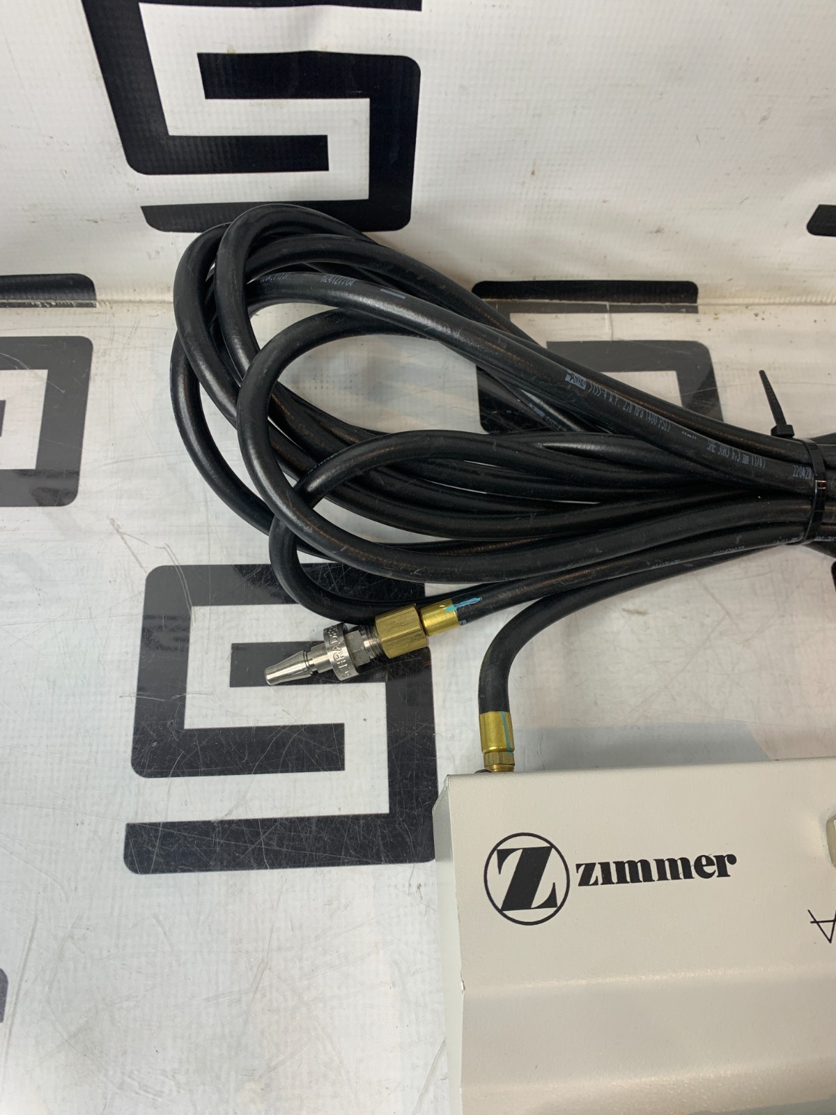 Used Zimmer 00-5049-086-00 Vacuum Foot Pump II 5049-086 w/ Schrader Hose Adapter-Air