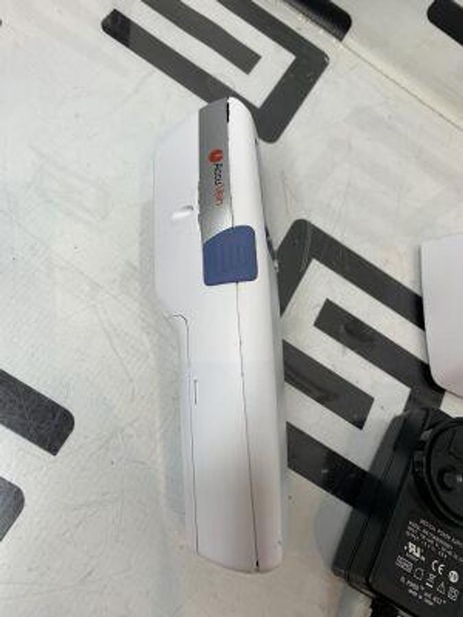 Used ACCUVEIN AV400 W/ Charger Cradle CC300, Power Supply, Battery, Manual AV300 AV500