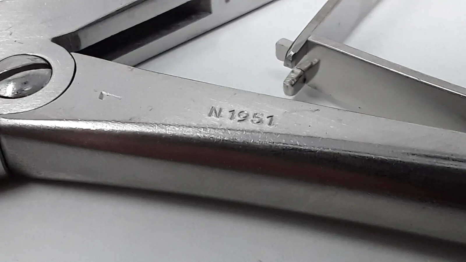 Used Storz Kerrison Rongeur N1951 1 Size Surgical Orthopedic 4X3mm 90 Deg CLEAN