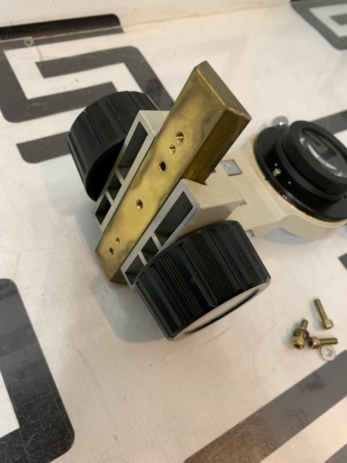 Used Nikon Diaphot TMD Inverted Microscope Condenser Holder & LENS TENSION KNOBS